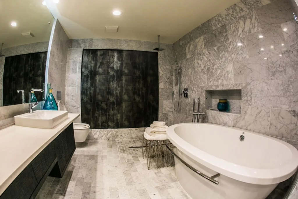 Austin Women's Mikvah preparation room